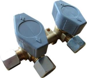 TRUMA 2 WAY MANIFOLD VALVE 8mm